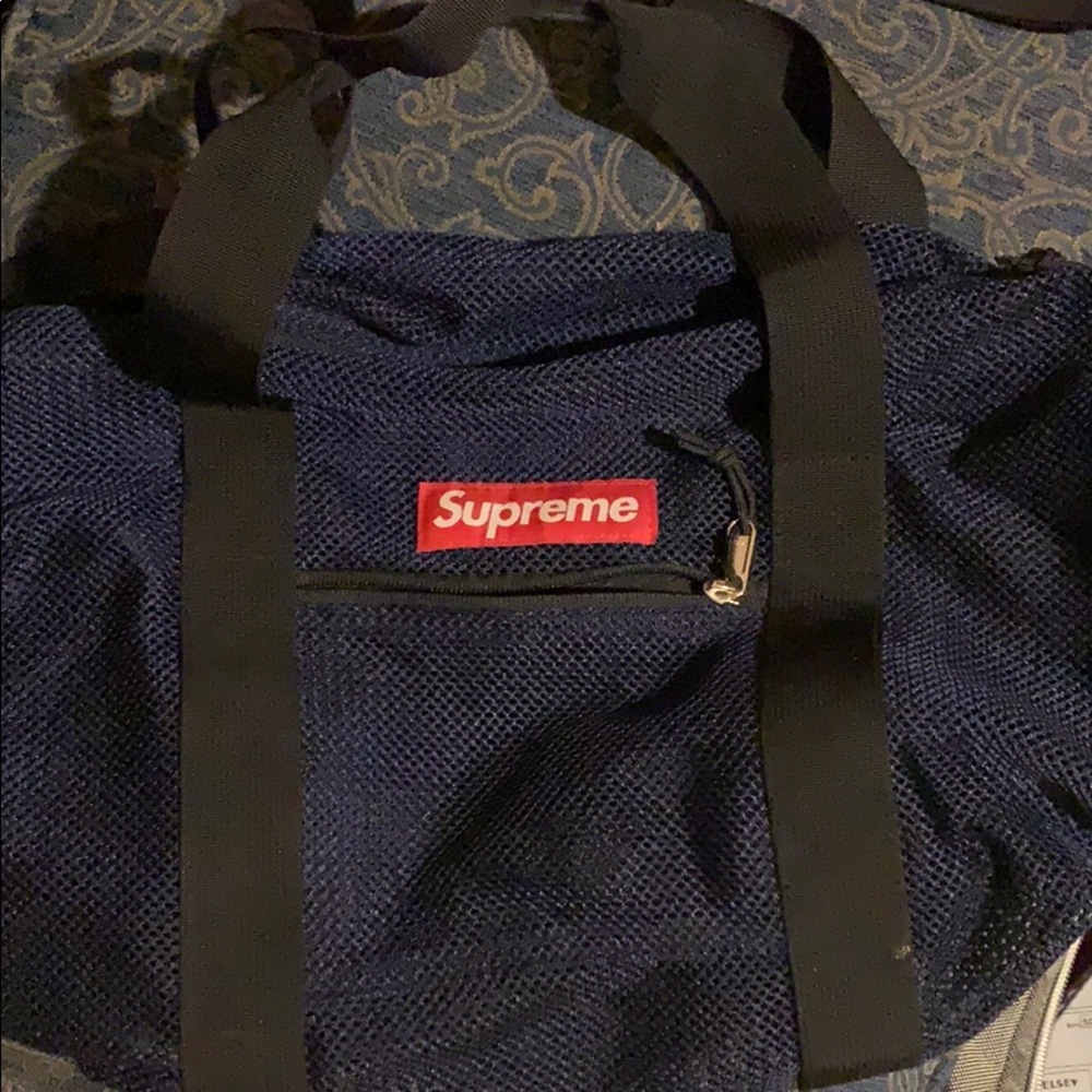 Supreme bag - Picture 1 of 2